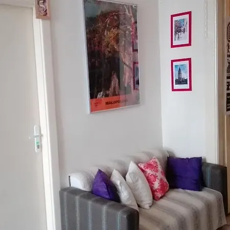Aleje 28 Vandrarhem *